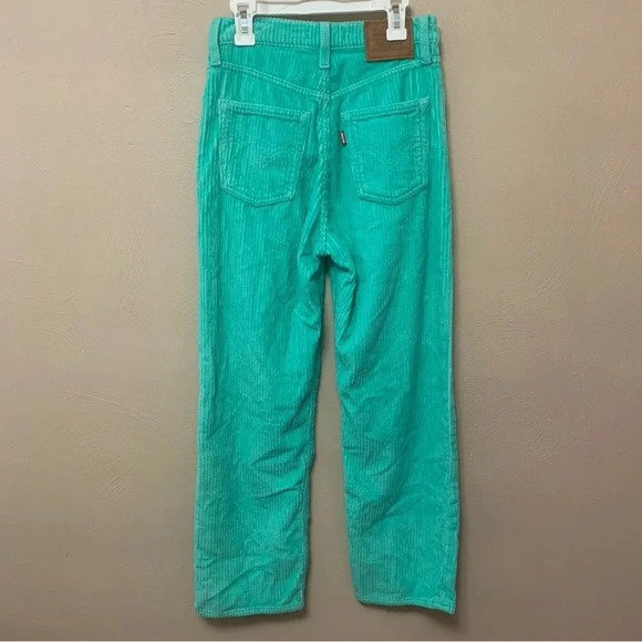 Levi’s Ribcage Straight Ankle Pants in Electric Green Corduroy Size 24 - Picture 8 of 16